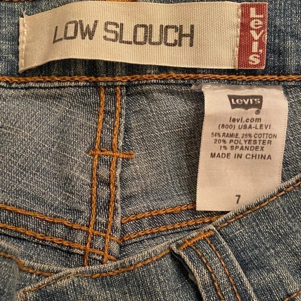 Levi’s Low Slouch Crop Cuffed Jeans